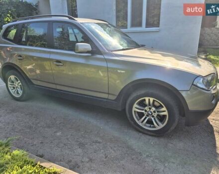 Серый БМВ Х3, объемом двигателя 2 л и пробегом 175 тыс. км за 9000 $, фото 1 на Automoto.ua