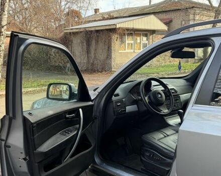 Серый БМВ Х3, объемом двигателя 3 л и пробегом 300 тыс. км за 5300 $, фото 10 на Automoto.ua