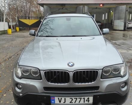 Серый БМВ Х3, объемом двигателя 2 л и пробегом 357 тыс. км за 4500 $, фото 1 на Automoto.ua