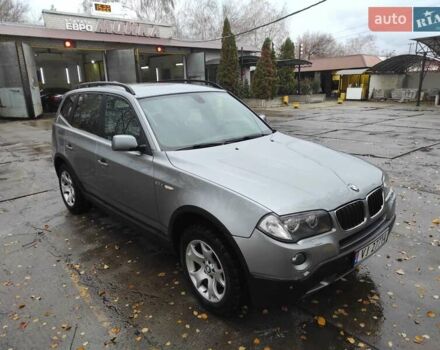 Серый БМВ Х3, объемом двигателя 2 л и пробегом 357 тыс. км за 4500 $, фото 1 на Automoto.ua