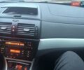 Серый БМВ Х3, объемом двигателя 2 л и пробегом 371 тыс. км за 9200 $, фото 19 на Automoto.ua