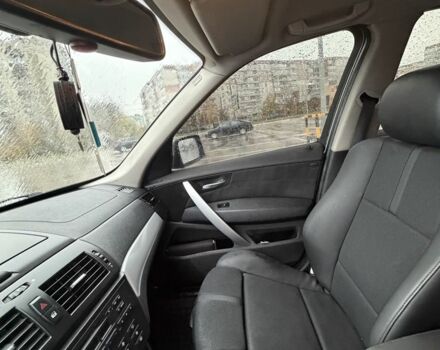 Серый БМВ Х3, объемом двигателя 3 л и пробегом 295 тыс. км за 5500 $, фото 1 на Automoto.ua