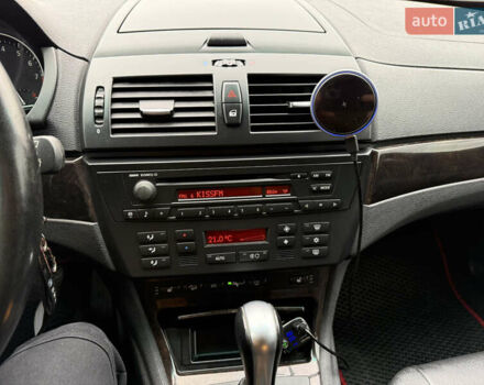 Серый БМВ Х3, объемом двигателя 3 л и пробегом 234 тыс. км за 9500 $, фото 41 на Automoto.ua