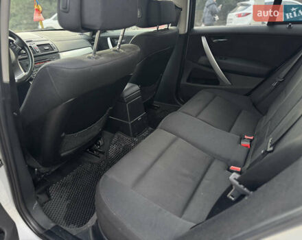 Серый БМВ Х3, объемом двигателя 2 л и пробегом 200 тыс. км за 9200 $, фото 10 на Automoto.ua