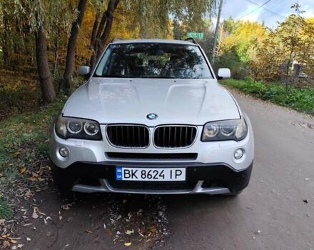 Серый БМВ Х3, объемом двигателя 2 л и пробегом 333 тыс. км за 8200 $, фото 3 на Automoto.ua