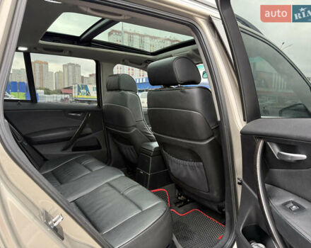 Серый БМВ Х3, объемом двигателя 3 л и пробегом 234 тыс. км за 9500 $, фото 31 на Automoto.ua