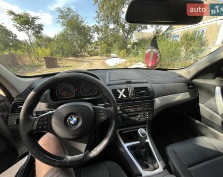 Серый БМВ Х3, объемом двигателя 2 л и пробегом 193 тыс. км за 4700 $, фото 9 на Automoto.ua