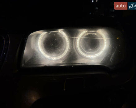 Серый БМВ Х3, объемом двигателя 3 л и пробегом 234 тыс. км за 9500 $, фото 10 на Automoto.ua