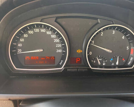 Серый БМВ Х3, объемом двигателя 2 л и пробегом 252 тыс. км за 8900 $, фото 5 на Automoto.ua