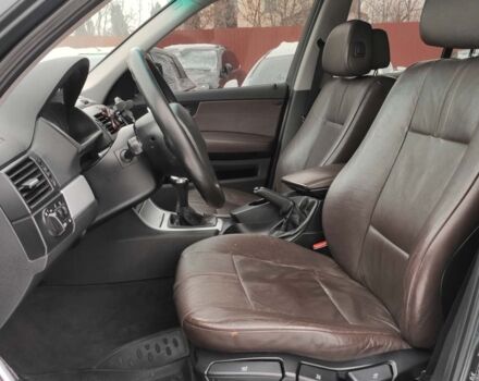 Серый БМВ Х3, объемом двигателя 2 л и пробегом 237 тыс. км за 9000 $, фото 10 на Automoto.ua