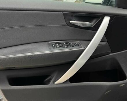 Серый БМВ Х3, объемом двигателя 2 л и пробегом 420 тыс. км за 8600 $, фото 21 на Automoto.ua