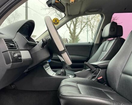 Серый БМВ Х3, объемом двигателя 2 л и пробегом 420 тыс. км за 8600 $, фото 8 на Automoto.ua