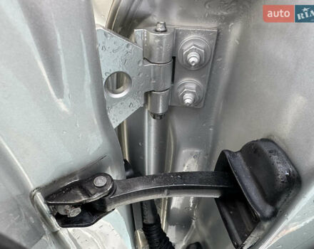 Серый БМВ Х3, объемом двигателя 2 л и пробегом 254 тыс. км за 11600 $, фото 105 на Automoto.ua