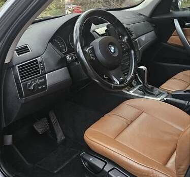 Серый БМВ Х3, объемом двигателя 2 л и пробегом 270 тыс. км за 10000 $, фото 18 на Automoto.ua