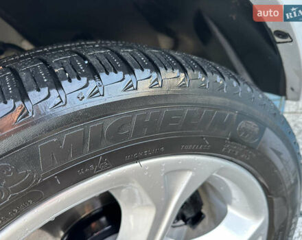 Серый БМВ Х3, объемом двигателя 2 л и пробегом 254 тыс. км за 11600 $, фото 28 на Automoto.ua