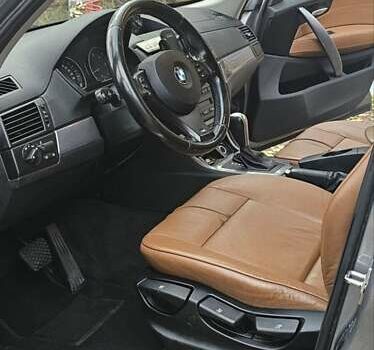 Серый БМВ Х3, объемом двигателя 2 л и пробегом 270 тыс. км за 10000 $, фото 19 на Automoto.ua