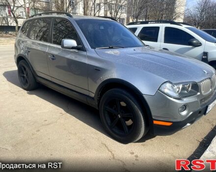 Серый БМВ Х3, объемом двигателя 3 л и пробегом 320 тыс. км за 7500 $, фото 2 на Automoto.ua