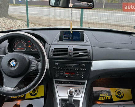 Серый БМВ Х3, объемом двигателя 2 л и пробегом 420 тыс. км за 8600 $, фото 10 на Automoto.ua