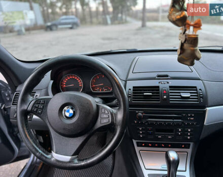 Сірий БМВ Х3, об'ємом двигуна 2 л та пробігом 227 тис. км за 12200 $, фото 19 на Automoto.ua