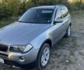 Серый БМВ Х3, объемом двигателя 2 л и пробегом 450 тыс. км за 10700 $, фото 2 на Automoto.ua