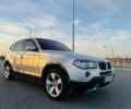 Серый БМВ Х3, объемом двигателя 2 л и пробегом 300 тыс. км за 4500 $, фото 1 на Automoto.ua