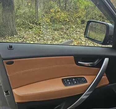 Серый БМВ Х3, объемом двигателя 2 л и пробегом 270 тыс. км за 10000 $, фото 20 на Automoto.ua