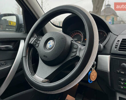 Серый БМВ Х3, объемом двигателя 2 л и пробегом 420 тыс. км за 8600 $, фото 17 на Automoto.ua