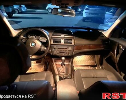 Серый БМВ Х3, объемом двигателя 3 л и пробегом 320 тыс. км за 7500 $, фото 5 на Automoto.ua