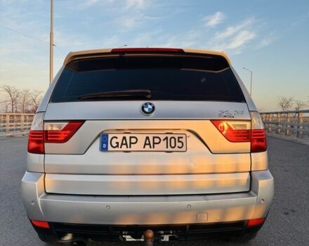 Серый БМВ Х3, объемом двигателя 2 л и пробегом 300 тыс. км за 4500 $, фото 3 на Automoto.ua