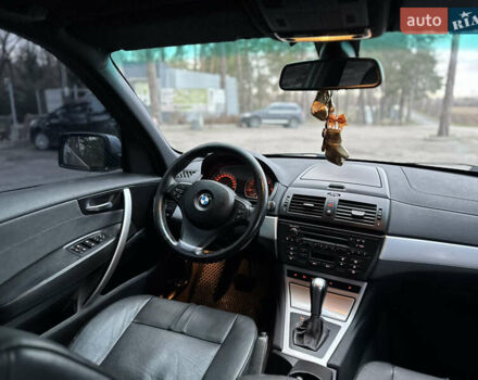 Сірий БМВ Х3, об'ємом двигуна 2 л та пробігом 227 тис. км за 12200 $, фото 32 на Automoto.ua