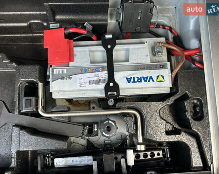 Серый БМВ Х3, объемом двигателя 2 л и пробегом 254 тыс. км за 11600 $, фото 89 на Automoto.ua