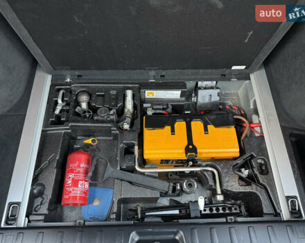 Сірий БМВ Х3, об'ємом двигуна 2 л та пробігом 227 тис. км за 12200 $, фото 24 на Automoto.ua