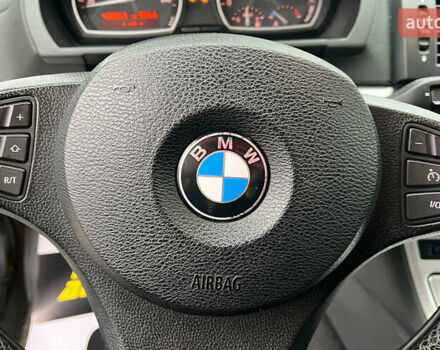 Серый БМВ Х3, объемом двигателя 2 л и пробегом 420 тыс. км за 8600 $, фото 12 на Automoto.ua