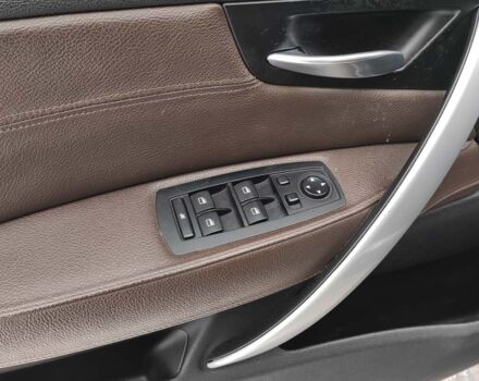 Серый БМВ Х3, объемом двигателя 2 л и пробегом 237 тыс. км за 9000 $, фото 8 на Automoto.ua