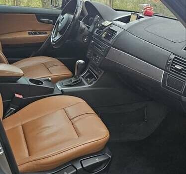 Серый БМВ Х3, объемом двигателя 2 л и пробегом 270 тыс. км за 10000 $, фото 22 на Automoto.ua