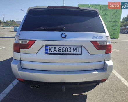 Серый БМВ Х3, объемом двигателя 3 л и пробегом 151 тыс. км за 9000 $, фото 4 на Automoto.ua