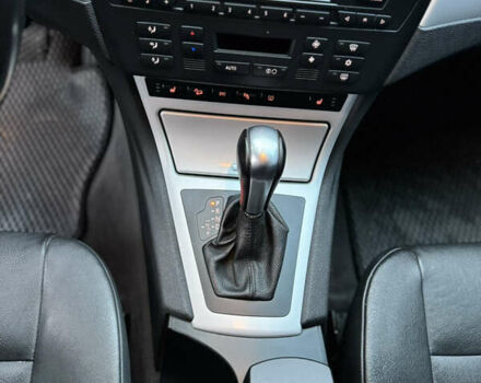 Сірий БМВ Х3, об'ємом двигуна 2 л та пробігом 227 тис. км за 12200 $, фото 17 на Automoto.ua