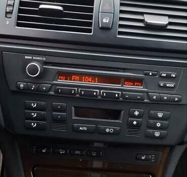 Сірий БМВ Х3, об'ємом двигуна 3 л та пробігом 262 тис. км за 9200 $, фото 33 на Automoto.ua