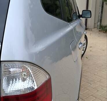 Сірий БМВ Х3, об'ємом двигуна 3 л та пробігом 262 тис. км за 9200 $, фото 24 на Automoto.ua