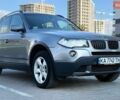 Серый БМВ Х3, объемом двигателя 2 л и пробегом 299 тыс. км за 10500 $, фото 1 на Automoto.ua