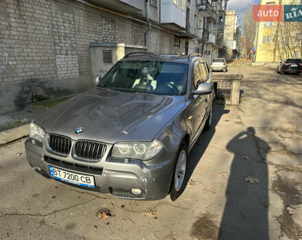 Серый БМВ Х3, объемом двигателя 2 л и пробегом 280 тыс. км за 10999 $, фото 1 на Automoto.ua