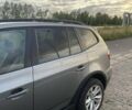 Серый БМВ Х3, объемом двигателя 2 л и пробегом 293 тыс. км за 9000 $, фото 4 на Automoto.ua
