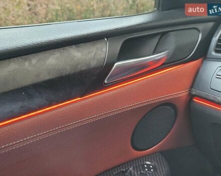 Серый БМВ Х3, объемом двигателя 3 л и пробегом 253 тыс. км за 12900 $, фото 14 на Automoto.ua