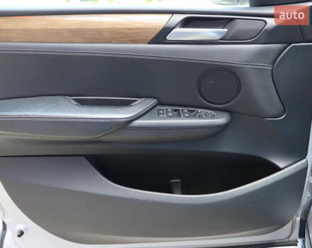 БМВ Х3 2011 у Львові на Automoto.ua Сірий БМВ Х3, об'ємом двигуна 3 л та пробігом 179 тис. км за 11900 $, фото 10 на Automoto.ua