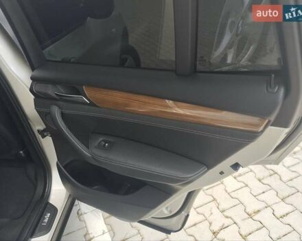 Серый БМВ Х3, объемом двигателя 3 л и пробегом 225 тыс. км за 10800 $, фото 11 на Automoto.ua