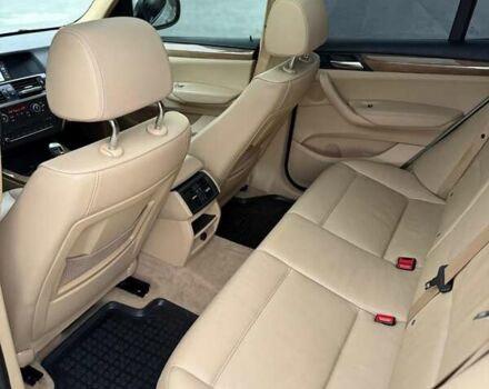 Серый БМВ Х3, объемом двигателя 3 л и пробегом 205 тыс. км за 12700 $, фото 25 на Automoto.ua