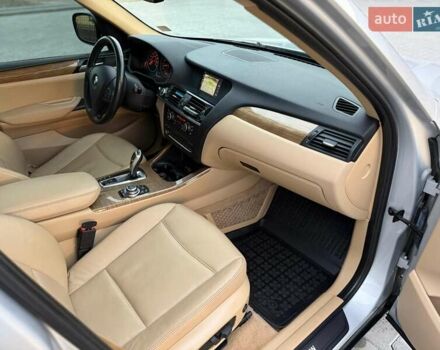 Серый БМВ Х3, объемом двигателя 3 л и пробегом 205 тыс. км за 12700 $, фото 40 на Automoto.ua