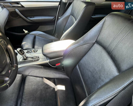 Серый БМВ Х3, объемом двигателя 2 л и пробегом 287 тыс. км за 15000 $, фото 11 на Automoto.ua