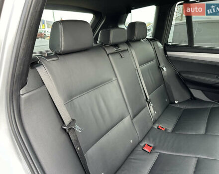 Серый БМВ Х3, объемом двигателя 2 л и пробегом 150 тыс. км за 14399 $, фото 77 на Automoto.ua