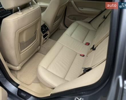 Серый БМВ Х3, объемом двигателя 2 л и пробегом 139 тыс. км за 17900 $, фото 43 на Automoto.ua